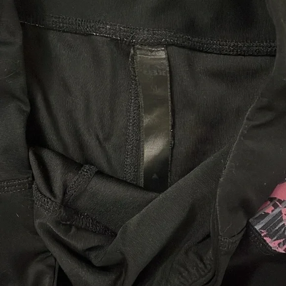 rbx leggings black with pink floral design sides - Picture 2 of 8